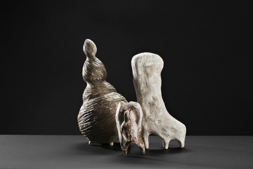 Moa Håkansson, Väsen II, 2014. Skulpturgruppe – keramikk. Foto: Lykt AS Moa Håkansson, Väsen II, 2014. Skulpturgruppe – keramikk. Foto: Lykt AS