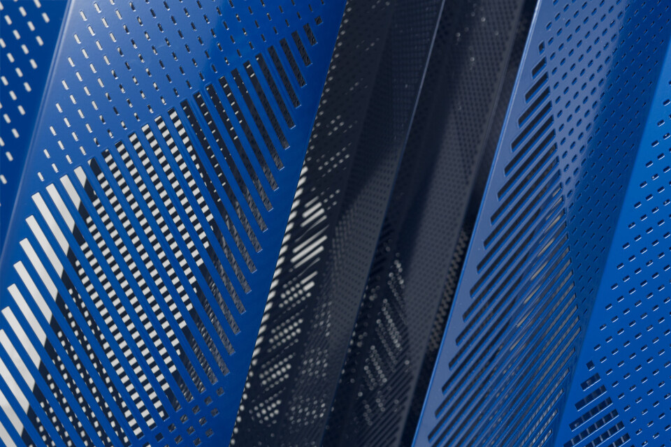 Mikkel Wettre, Entoptic Blue, 2018. (Detalj) Stål, elektriske motorer. Foto: Istvan Virag Mikkel Wettre, Entoptic Blue, 2018. (Detalj) Stål, elektriske motorer. Foto: Istvan Virag