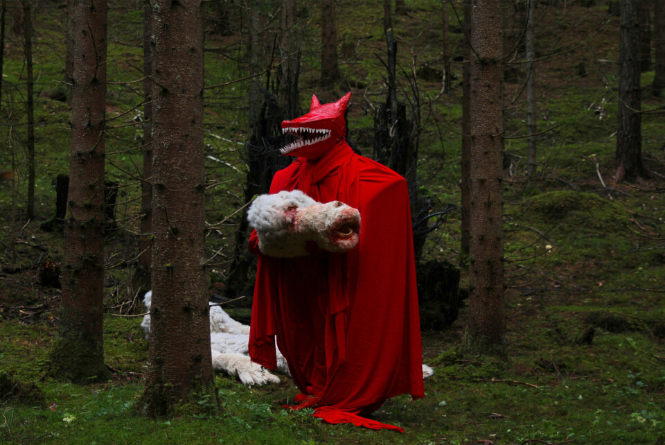 Ingrid Torvund / Jonas Mailand, Magic Blood Machine (Film-Still), 2012. Foto/Photo: Jonas Mailand. © Ingrid Torvund / Jonas Mailand Ingrid Torvund / Jonas Mailand, Magic Blood Machine (Film-Still), 2012. Foto/Photo: Jonas Mailand. © Ingrid Torvund / Jonas Mailand
