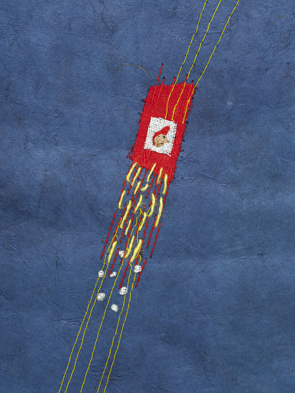 Britta Marakatt-Labba, Kosmos, 2019 – 2020. Detalj. Tekstil, broderi, applikasjon. Foto: Vegard Kleven Britta Marakatt-Labba, Kosmos, 2019 – 2020. Detalj. Tekstil, broderi, applikasjon. Foto: Vegard Kleven